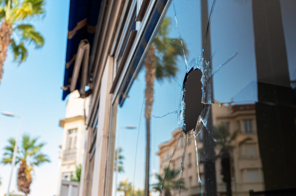 Attempted Armed Robbery in North Charleston - Building Entry Foiled